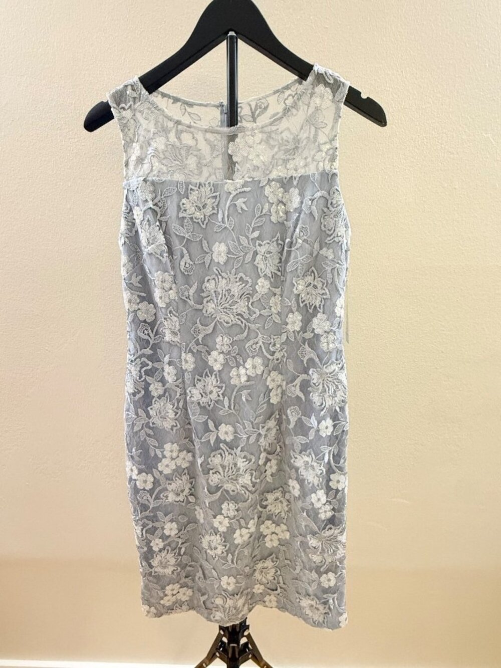 Alex Evenings Embroidered Dress Size 6P - 1484